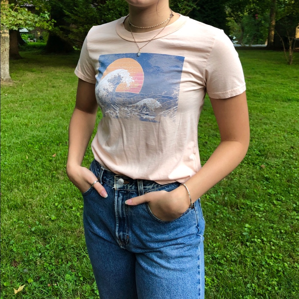 cropped graphic tee